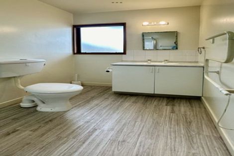 Photo of property in 63 Oxford Street, Lyttelton, 8082