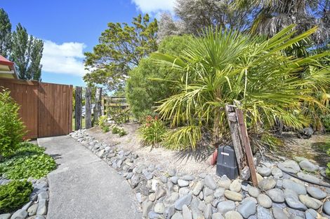 Photo of property in 17c Lucknow Road, Havelock North, 4130