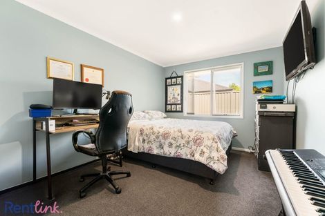 Photo of property in 32 Trans Tasman Way, Pyes Pa, Tauranga, 3112
