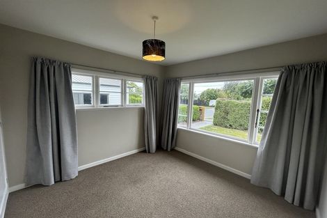 Photo of property in 3 Jennifer Street, Bryndwr, Christchurch, 8053