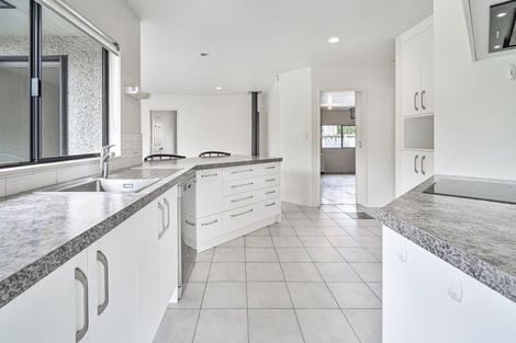 Photo of property in 22 Woodlands Drive, Havelock North, 4130