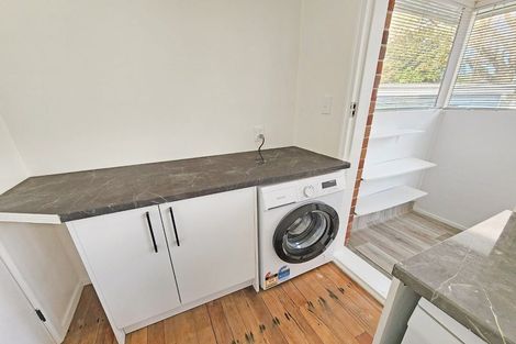 Photo of property in 10 Amberley Grove, Hutt Central, Lower Hutt, 5010