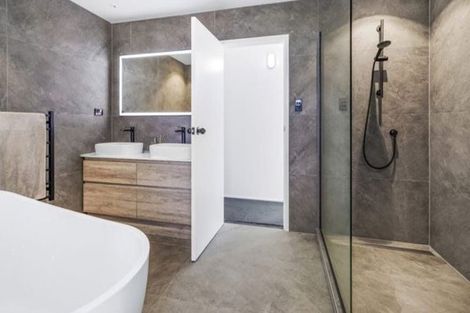 Photo of property in 16 Shelley Jane Place, Dinsdale, Hamilton, 3204