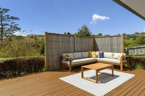 Photo of property in 156 Oteki Park Drive, Welcome Bay, Tauranga, 3112