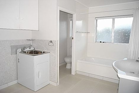 Photo of property in 1/17 Kingsway Avenue, Sandringham, Auckland, 1025