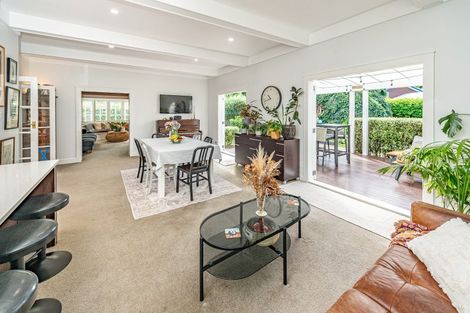 Photo of property in 9 Selwyn Crescent, College Estate, Whanganui, 4500