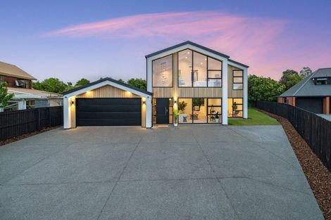 Photo of property in 32 O'connor Place, Burnside, Christchurch, 8053