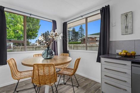 Photo of property in 15 Matipo Place, Edgecumbe, 3120