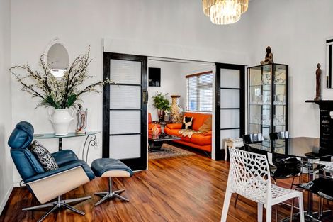 Photo of property in 35 Victoria Street, Patea, 4520