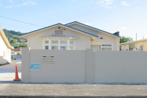 Photo of property in 49 Huia Street, Taumarunui, 3920
