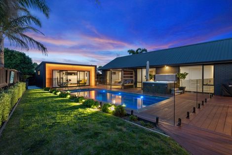 Photo of property in 36 Santa Cruz Drive, Papamoa Beach, Papamoa, 3118