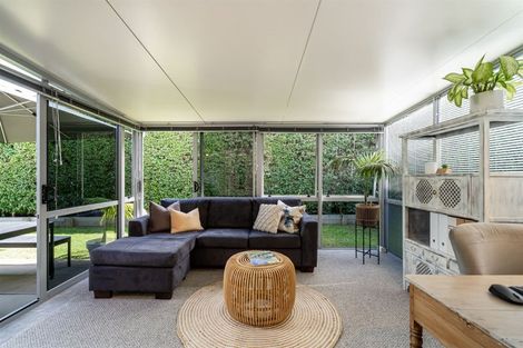 Photo of property in 1/52 Norwood Road, Bayswater, Auckland, 0622