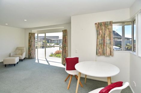 Photo of property in Rivertown Villas, 150 Williams Street, Kaiapoi, 7630