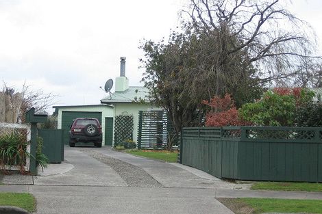Photo of property in 13 Montgomery Street, Feilding, 4702