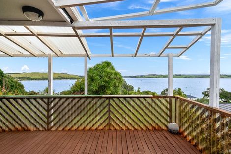 Photo of property in 21 Weir Crescent, Onerahi, Whangarei, 0110