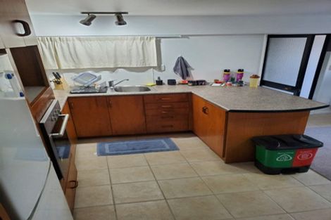 Photo of property in 87 Brian Crescent, Stanmore Bay, Whangaparaoa, 0932