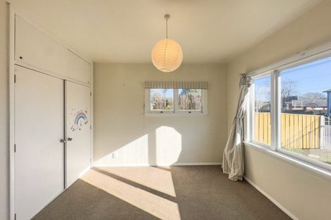 Photo of property in 10 Plynlimon Road, Fendalton, Christchurch, 8052