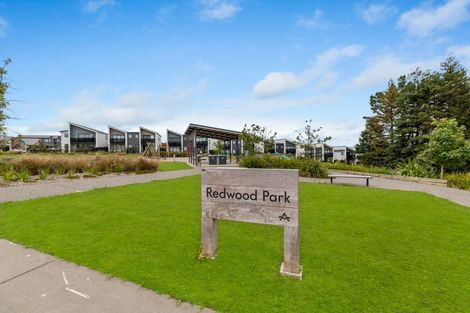 Photo of property in 23 Aquamarine Avenue, Wainui, 0992