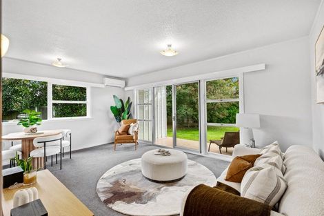 Photo of property in 3/133 Shakespeare Road, Milford, Auckland, 0620