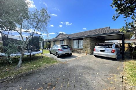 Photo of property in 1/9 Midvale Place, Burswood, Auckland, 2013