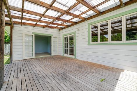 Photo of property in 5 Hereford Street, West End, Palmerston North, 4410