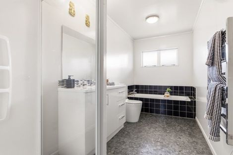 Photo of property in 24 Tawiri Place, Kuratau, Turangi, 3381