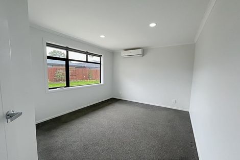 Photo of property in 8 Levi Place, Kelvin Grove, Palmerston North, 4414