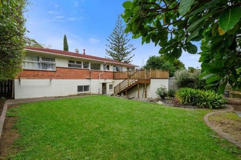 Photo of property in 70 David Avenue, Hillpark, Auckland, 2102