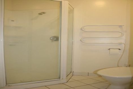 Photo of property in Terrace Garden Apartments, 6c/120 The Terrace, Wellington Central, Wellington, 6011