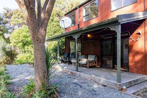 Photo of property in 1399 Pack Spur Road, Mataikona, Masterton, 5889