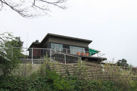 Photo of property in 19 Spencer Road, Hospital Hill, Napier, 4110