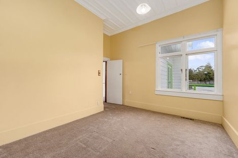 Photo of property in 2b Dundas Road, Sanson, 4817