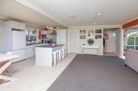 Photo of property in 61 Poaka Avenue, Dinsdale, Hamilton, 3204