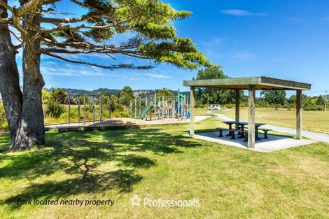 Photo of property in 1/4 Parera Grove, Heretaunga, Upper Hutt, 5018