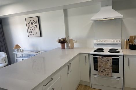 Photo of property in 10/129 St George Street, Papatoetoe, Auckland, 2025