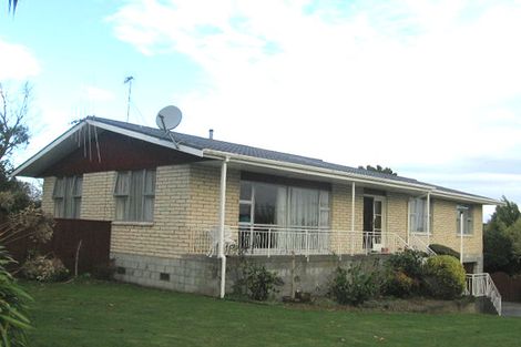 Photo of property in 4 Eaton Crescent, Otamatea, Whanganui, 4500