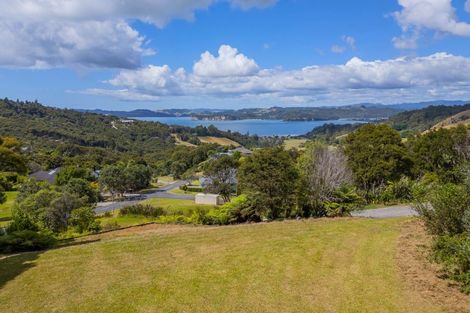 Photo of property in 47 Tarapatiki Drive, Whitianga, 3510