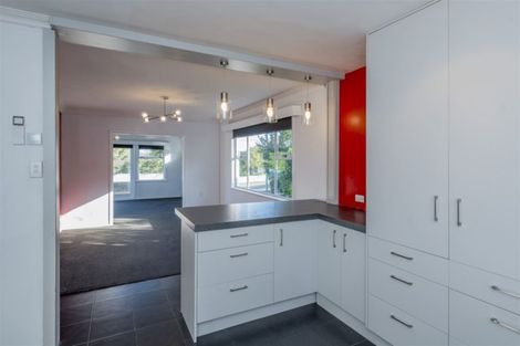 Photo of property in 1 Argyle Avenue, Levin, 5510