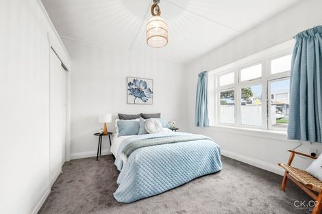 Photo of property in 146 Randwick Road, Moera, Lower Hutt, 5010