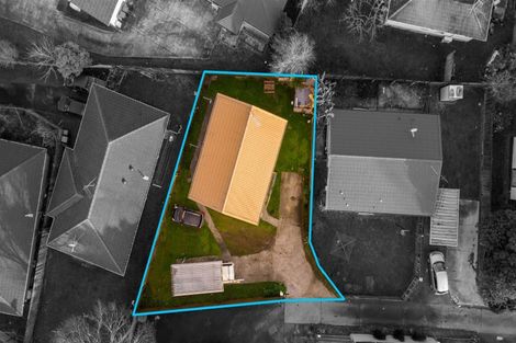 Photo of property in 2/11 Nearco Street, Randwick Park, Auckland, 2105