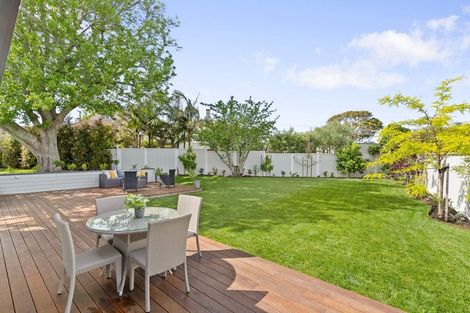 Photo of property in 9 Tui Street, Belmont, Auckland, 0622