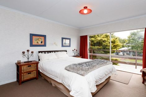 Photo of property in 3 Drury Street, Cloverlea, Palmerston North, 4412