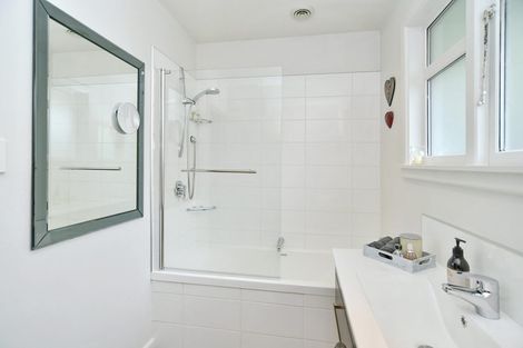 Photo of property in 70 Grahams Road, Burnside, Christchurch, 8041