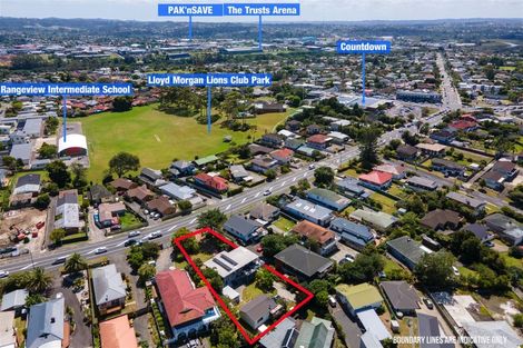 Photo of property in 207 Te Atatu Road, Te Atatu South, Auckland, 0610