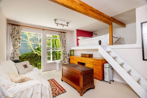 Photo of property in 104 Bassett Road, Remuera, Auckland, 1050