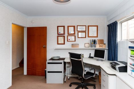 Photo of property in 3 Drury Street, Cloverlea, Palmerston North, 4412