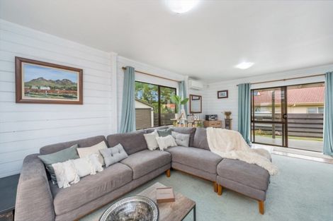 Photo of property in 8 Cromwell Drive, Fitzroy, Hamilton, 3206