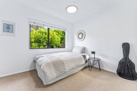 Photo of property in 2/93 Churchill Road, Murrays Bay, Auckland, 0630