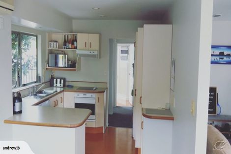 Photo of property in 112 Stanmore Bay Road, Stanmore Bay, Whangaparaoa, 0932