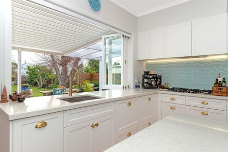 Photo of property in 116 Whitaker Street, Whataupoko, Gisborne, 4010